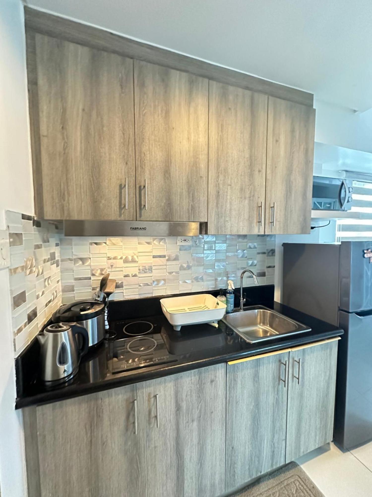 Chen'S Cozy 2Bedroom @ Coast Residences Manila Eksteriør bilde
